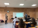 Fiscal y defensor expusieron conjuntamente a los alumnos y alumnas