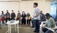 DRMN organiz&oacute; charla de destacados historiadores mapuches a internos de pueblos originarios de penal Colina 1