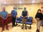 Los directivos de la ANEF aparecen junto a Defensor Regional de Tarapac&aacute; (de chaquetilla negra) 