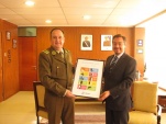 El general Jaime Barr&iacute;a (a la izquierda) valor&oacute; la iniciativa de la Defensor&iacute;a Penal p&uacute;blica.