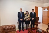 Defensor Regional Renato Gonz&aacute;lez, la nueva presidenta de la Corte de Apelaciones Georgina Gutierrez y el Jefe de Estudios Mario Quezada 