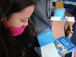 Inter&eacute;s provoc&oacute; en los estudiantes los d&iacute;pticos de la Defensor&iacute;a