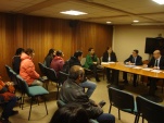 Equipo de profesionales se re&uacute;nen con familiares de internos de la c&aacute;rcel de Temuco. 
