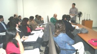 Los abogados realizaron ejercicios pr&aacute;cticos   en la sala de litigaci&oacute;n de la carrera de derecho de la Universidad Santo Tomas en Valdivia.