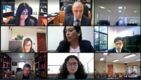 El juicio se desarrolla con imputados y sus defensas en el Tribunal Oral de Coyhaique, y jueces y otros intervinientes en modalidad online.