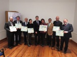 Los premiados junto al Defensor Nacional y el Presidente de la Andfud