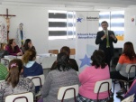 Tras la exposici&oacute;n del abogado Rodrigo Lillo, los profesionales de la DRMS atendieron las consultas personales de las internas.