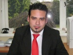 El defensor local de Cochrante, H&eacute;ctor Benavides, asumi&oacute; la defensa de los seis j&oacute;venes detenidos.