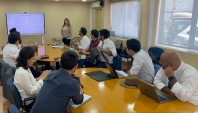 La Jefa de Estudios junto a los defensores y defensoras de Atacama, en la primera capacitaci&oacute;n del 2024. 