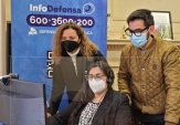 Comenz&oacute; 'Infodefensa' en DPP &Ntilde;uble. En la foto: Viena Ruiz-Tagle (Directora Administrativa Viviana Sandoval (asistente) Felipe Fern&aacute;ndez (inform&aacute;tico)