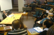 Leonardo Moreno inst&oacute; a los defensores a hacer valer las garant&iacute;&shy;as consagradas en tratados internacionales en cierre de curso en U. de Chile