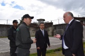 Jorge Moraga, Defensor Regional de Ays&eacute;n, junto al Seremi de Justicia y DDHH revisaron infraestructura y condiciones de vida en los penales
