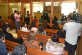 Importante presencia de prensa y p&uacute;blico tuvo el inicio del nuevo juicio oral por atropello fatal de motoristas de carabineros