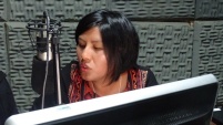 La profesional de apoyo a la defensa ind&iacute;gena, Marioli Lique en entrevista en Toconao Radio