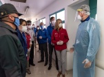 SEREMI de Justicia Carolina Lav&iacute;n y delegaci&oacute;n con defensores y medico visitaron CDP Santiago 1, donde conversaron con internos y visitaron &Aacute;rea Salud