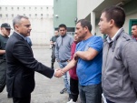 El Defensor Nacional dialog&oacute; directamente con los internos de Santiago Uno, a los que encontr&oacute; tranquilos e informados sobre las medidas tomadas.