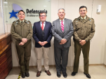 Defensor&iacute;a Regional y Carabineros se reunieron en Tarapac&aacute; para fortalecer la coordinaci&oacute;n en derechos humanos.