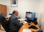 El Defensor Nacional (s), Osvaldo P&iuml;zarro, durante la capacitaci&oacute;n realizada ayer.