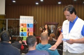 La jefa de la Unidad de Estudios de la Defensor&iacute;a en La Araucan&iacute;a realiza charla de difusi&oacute;n a venezolanos residentes 