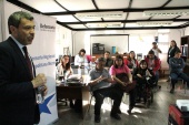 El abogado de estudios Rodrigo Barrera expuso sobre detenciones ilegales y el Proyecto Inocentes a funcionarios de Seguridad Ciudadana de Lo Prado 