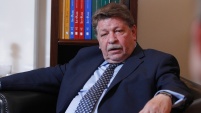 Profesor Carlos K&uuml;nsem&uuml;ller Loebenfelder