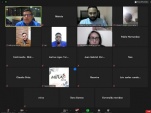 BAJADA DE FOTO: Panorama de la conexi&oacute;n por videoconferencia por la que fue seguida la charla.