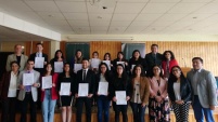 La ceremonia de cierre cont&oacute; con la presencia de alumnos, profesores y profesionales de la Defensor&iacute;a.
