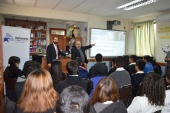 El defensor regional del Maule, Jos&eacute; Luis Craig, expuso sobre el proyecto inocentes antes estudiantes de Talca.
