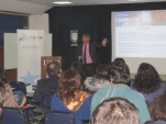 El Jefe de la Unidad de Estudios Regionales, V&iacute;ctor Providel, realiz&oacute; la charla sobre el Proyecto Inocente a 50 estudiantes de Derech. 