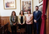 La Defensora Regional Metropolitana Norte Daniela B&aacute;ez y su equipo saludan a la Presidenta de la Corte de Apelaciones. 