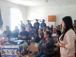 Del encuentro con condenados de origen mapuche participaron adem&aacute;s funcionarios de Gendarmer&iacute;a. 