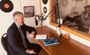 El defensor regional de Atacama, Ra&uacute;l Palma Olivares conversa con Dalf&iacute;n Iglesias, locutor de radio "Ollantay".