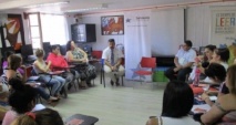 Sentados en c&iacute;rculo, mir&aacute;ndose a los ojos, el Jefe de Estudios de Atacama convers&oacute; con las imputadas del CCP de Copiap&oacute;.