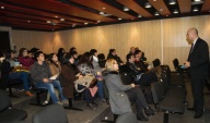 Entre las consultas y comentarios  surgi&oacute;  la necesidad de que el Esatdo indemnice a los inocentes encarcelafdos por error