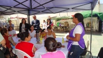 Las mujeres privadas de libertad extranjeras y migrantes agradecieron el encuentro con la Defnsoria Y Manto de Mar&iacute;a