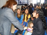 La jefa de Estudios de Tarapac&aacute;, Victoria M&aacute;rquez, valor&oacute; el inter&eacute;s y participaci&oacute;n de los estudiantes.