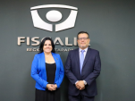 La Fiscal Regional, Trinidad Steinert, junto al Defensor Regional de Tarapac&aacute;, Gabriel Carri&oacute;n Calder&oacute;n.