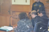 En audiencia de cautela de garant&iacute;a los defensores: Mario Quezada, Mar&iacute;a del Rosario Salamanca y Marcelo Pizarro junto al machi Celestino C&oacute;rdova