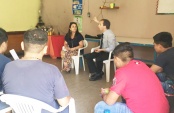 Carla Naranajo y Leonardo Di Dom&eacute;nico van regularmente a los Centros Cerrados del Sename. Con la pandemia ahora las visitas son por Video Conferencia